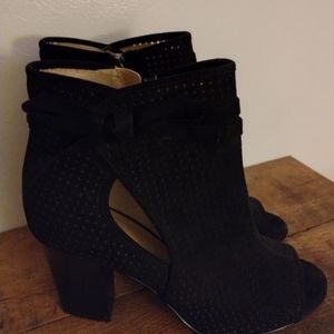 Kaari blue open toe boots
